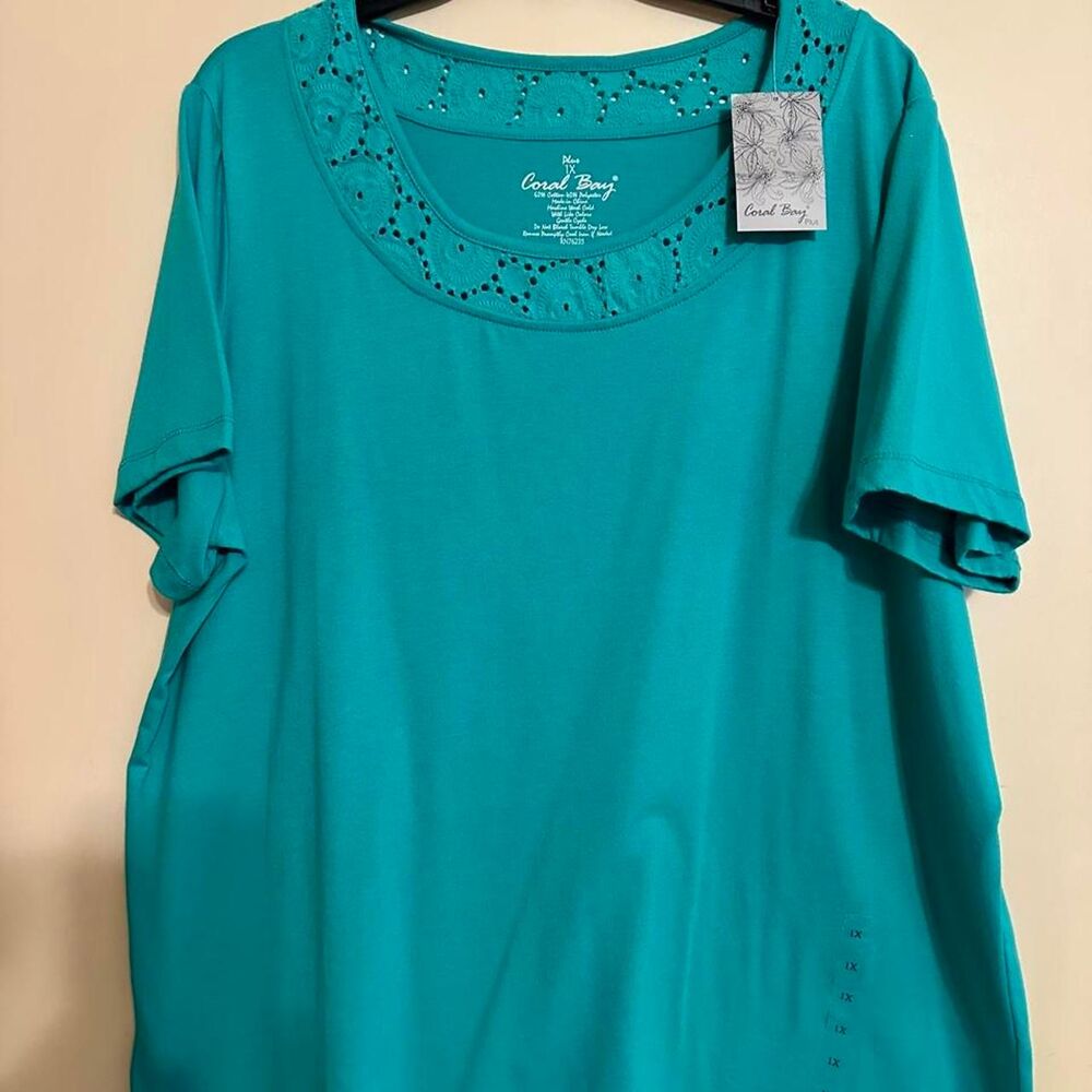 Coral-bay Women's Blue and Green Shirt